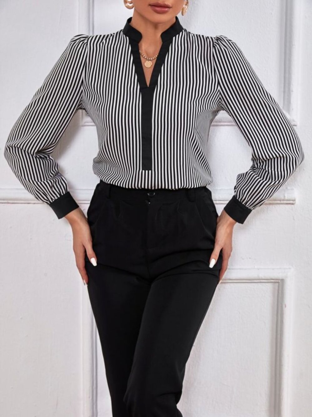 SHEIN Black White Striped Contrast V-Neck Long Sleeve Blouse Medium